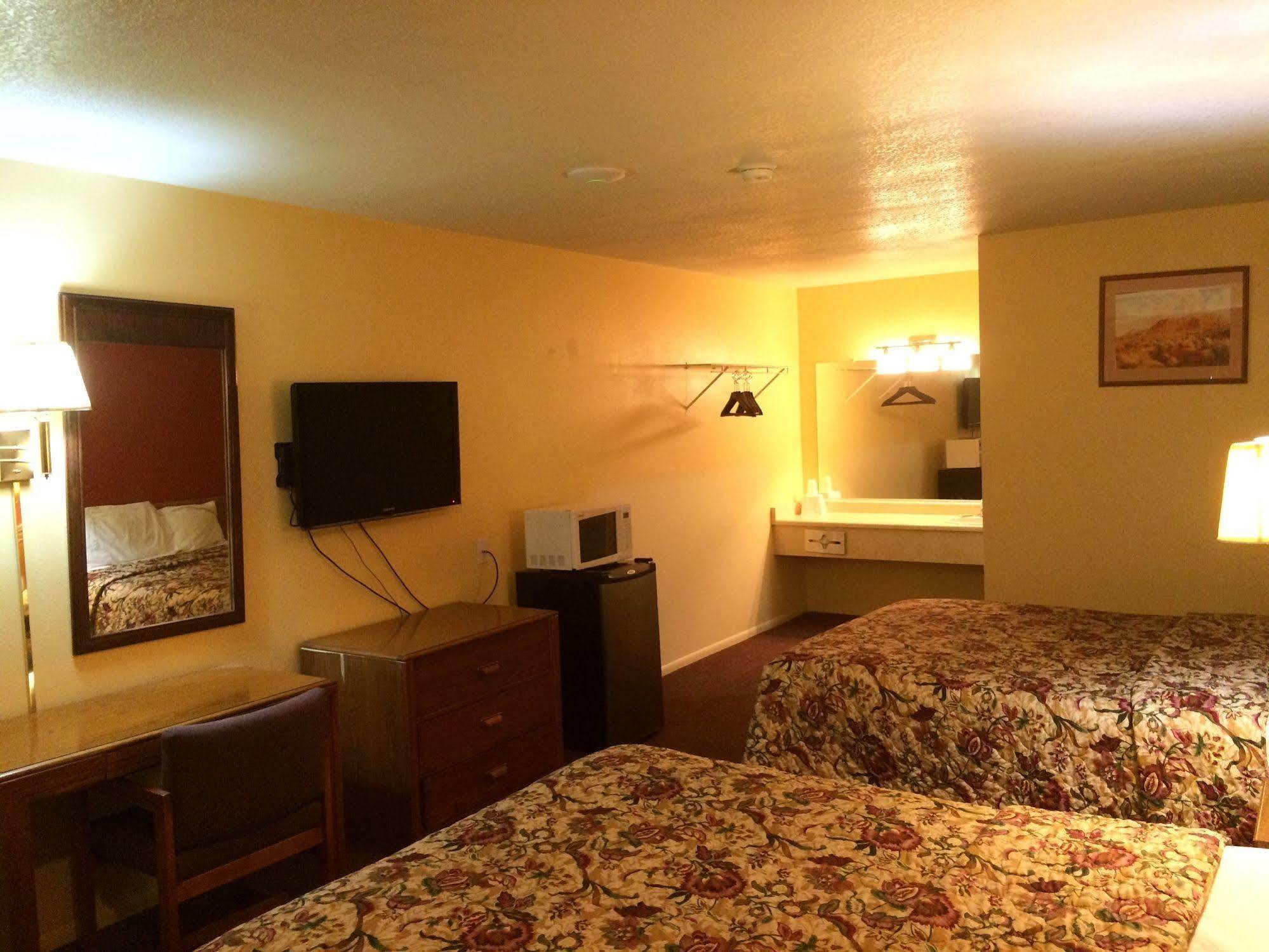 Rodeway Inn St George North - Near Pioneer Park St. George Exteriér fotografie